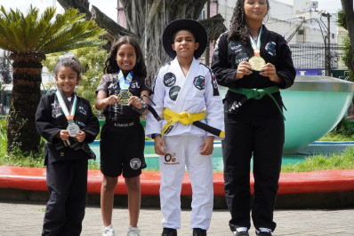 Gonçalenses brilham em torneios internacionais de Jiu-jítsu