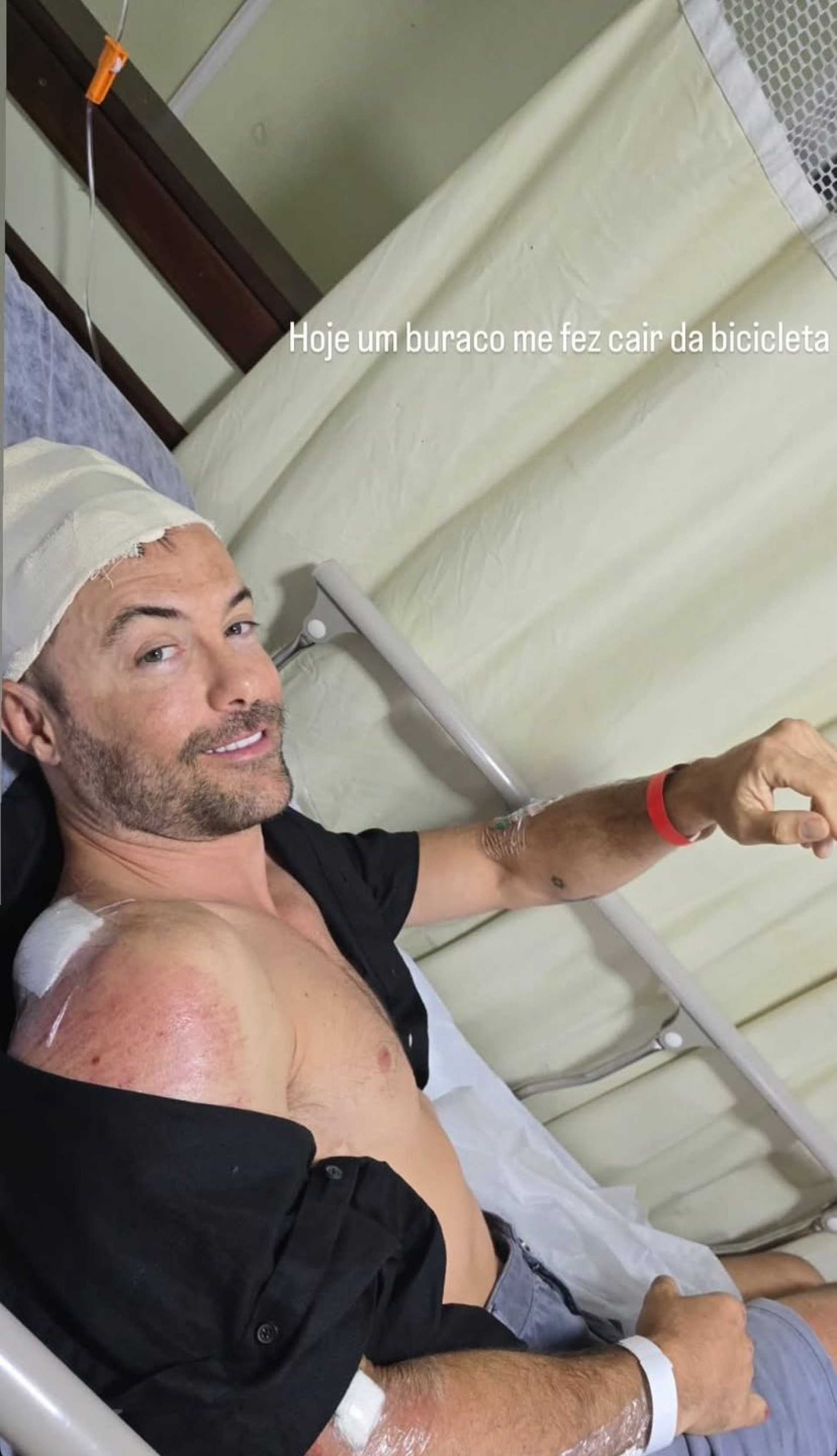 Kayky Brito sofre acidente de bicicleta - Reprodução/Instagram