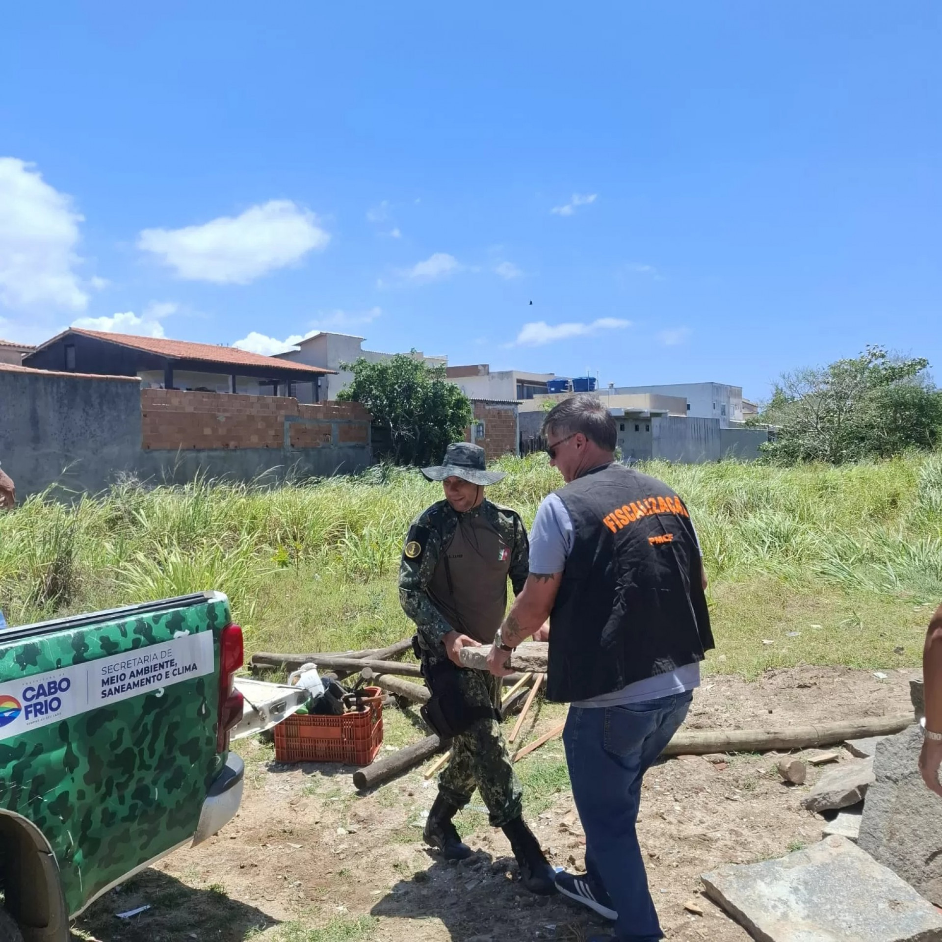 Construções irregulares - Ascom