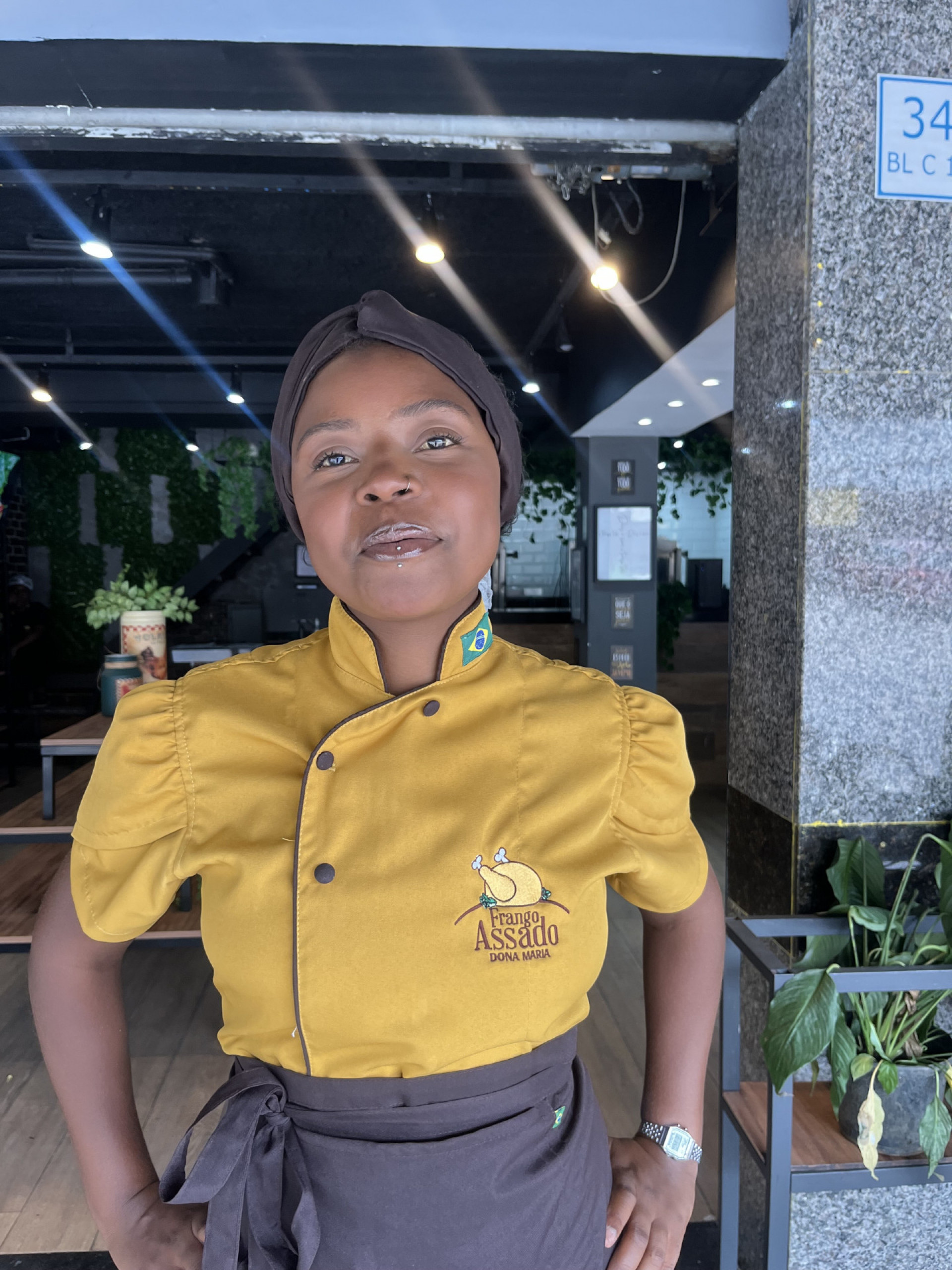 Adriele Gomes, atendente de loja, moradora da Curicica