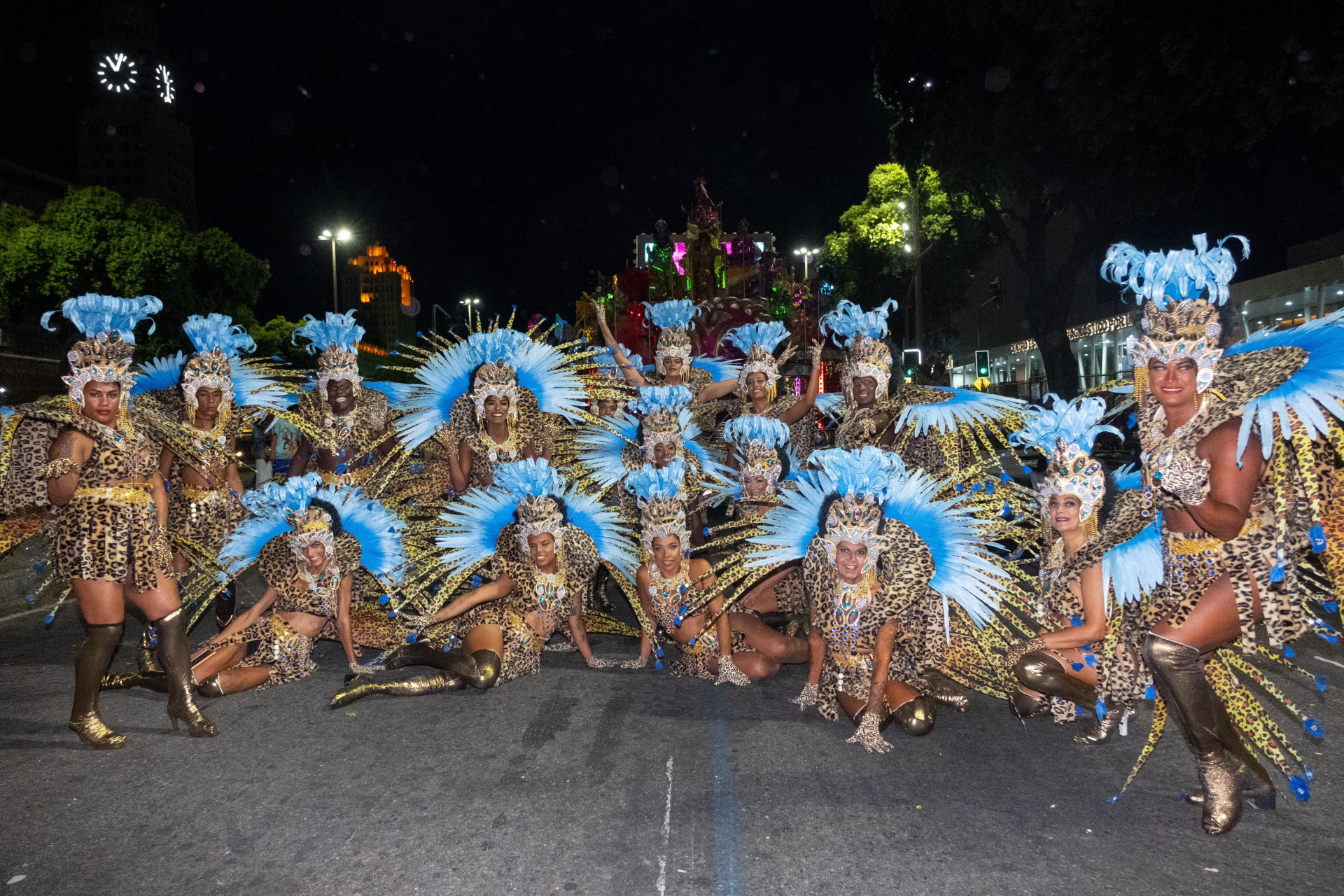Presen&ccedil;a trans na Sapuca&iacute;, atrav&eacute;s do desfile do Tuiuti, &eacute; destaque no filme - Divulga&ccedil;&atilde;o/ Para&iacute;so do Tuiuti