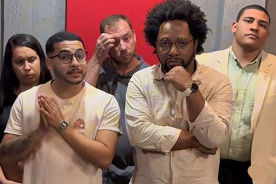 Polícia Civil cumpre mandados e mira associação criminosa acusada de espalhar falsas narrativas contra políticos de Itaboraí