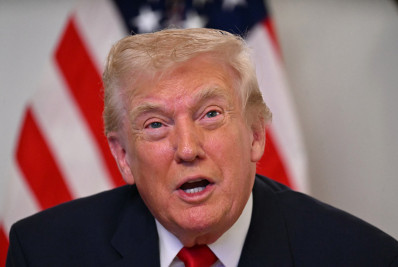 Trump diz que EUA vão iniciar ações 'por terra' contra traficantes venezuelanos