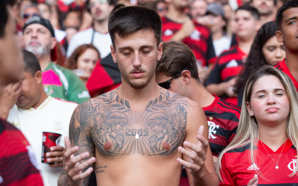 Torcedores do Flamengo no FlaFest no Maracanã, (estádio jornalista Mário Filho) Zona Norte do Rio de Janeiro,neste sábado (29). Fotos Érica Martin/ Agência O Dia