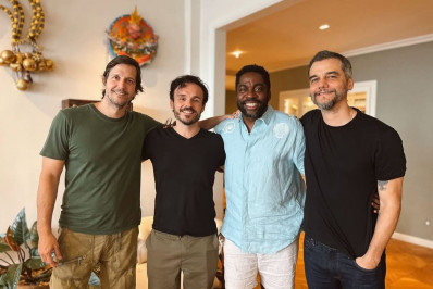 Lázaro Ramos é homenageado por Wagner Moura, Vladimir Brichta e Gustavo Falcão