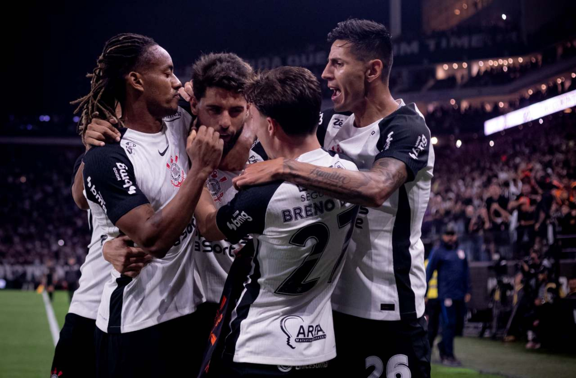 Corinthians x Botafogo: onde assistir, escala&ccedil;&otilde;es e arbitragem
