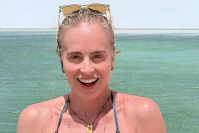 Angélica faz aniversário e recebe homenagens de famosos