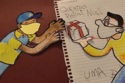 Papai Noel dos Correios: Saiba como adotar cartinha e presentear uma criança