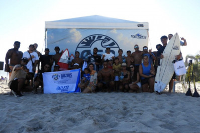 Surfistas de todo o Brasil lotam a Praia de Geribá no Búzios Surfing Open