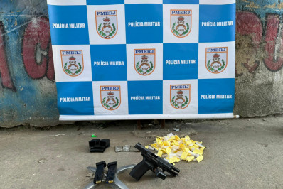 Operação do GAT prende suspeito com pistola e apreende carga de drogas em São José do Imbassaí