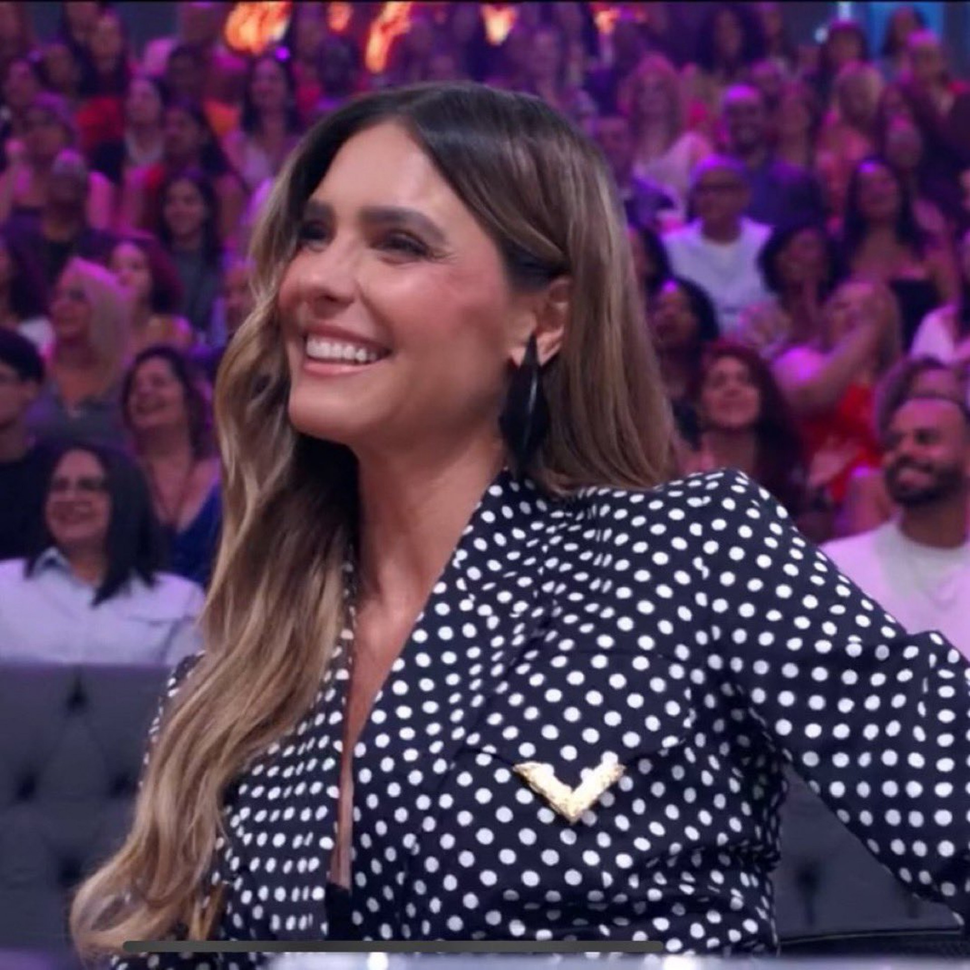 Fernanda Lima chora ao ganhar declaração do marido, Rodrigo Hilbert, durante o 'Domingão com Huck', da TV Globo - Reprodução / Instagram