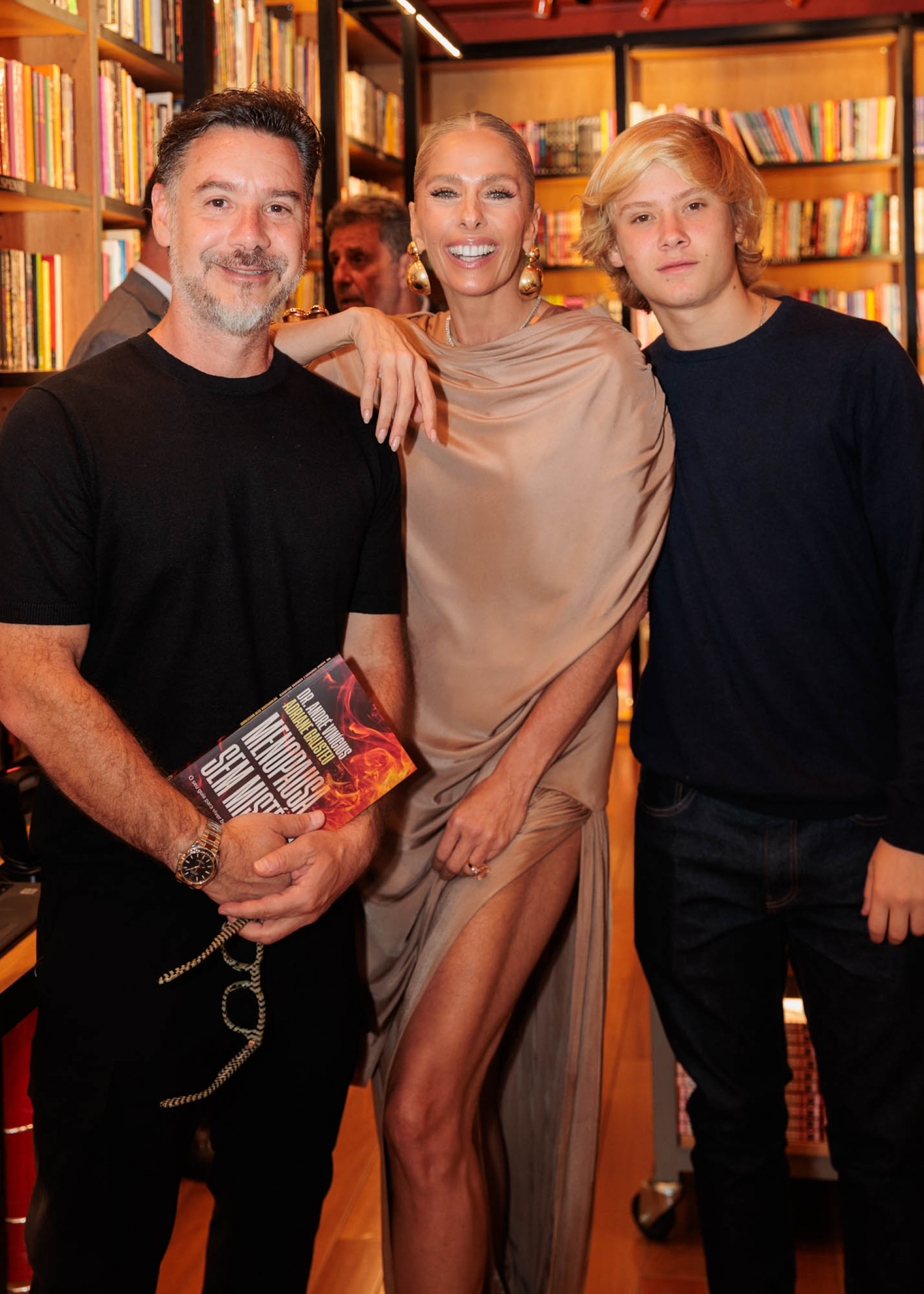 Alexandre Iodice e Adriane Galisteu com o filho Vittorio 
 - Manuela Scarpa/Brazil News