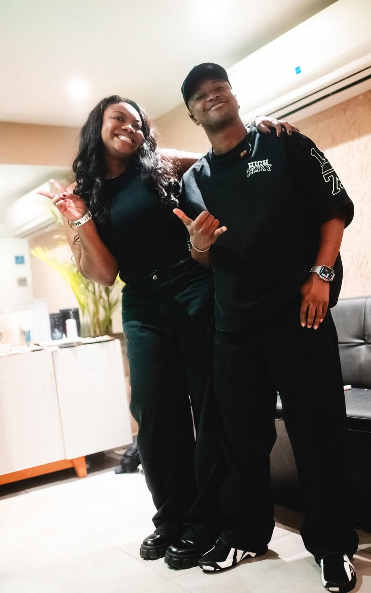 Thiaguinho e a irmã, Ellen - Reprodução/Instagram