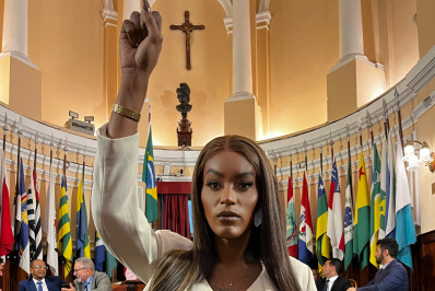 Vereadora e ativista Benny Briolly denuncia concessão de título a Governador