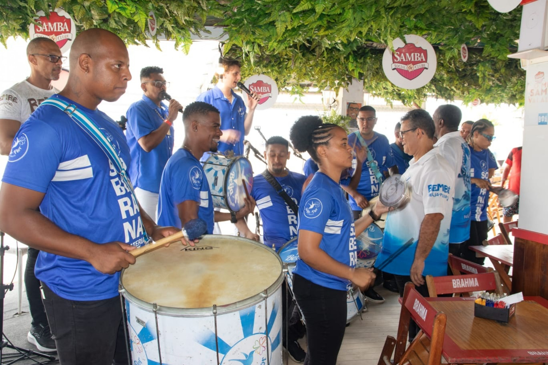 A inauguração contou com atrações como apresentação da bateria da Beija-Flor - Érica Martin/Agência O Dia