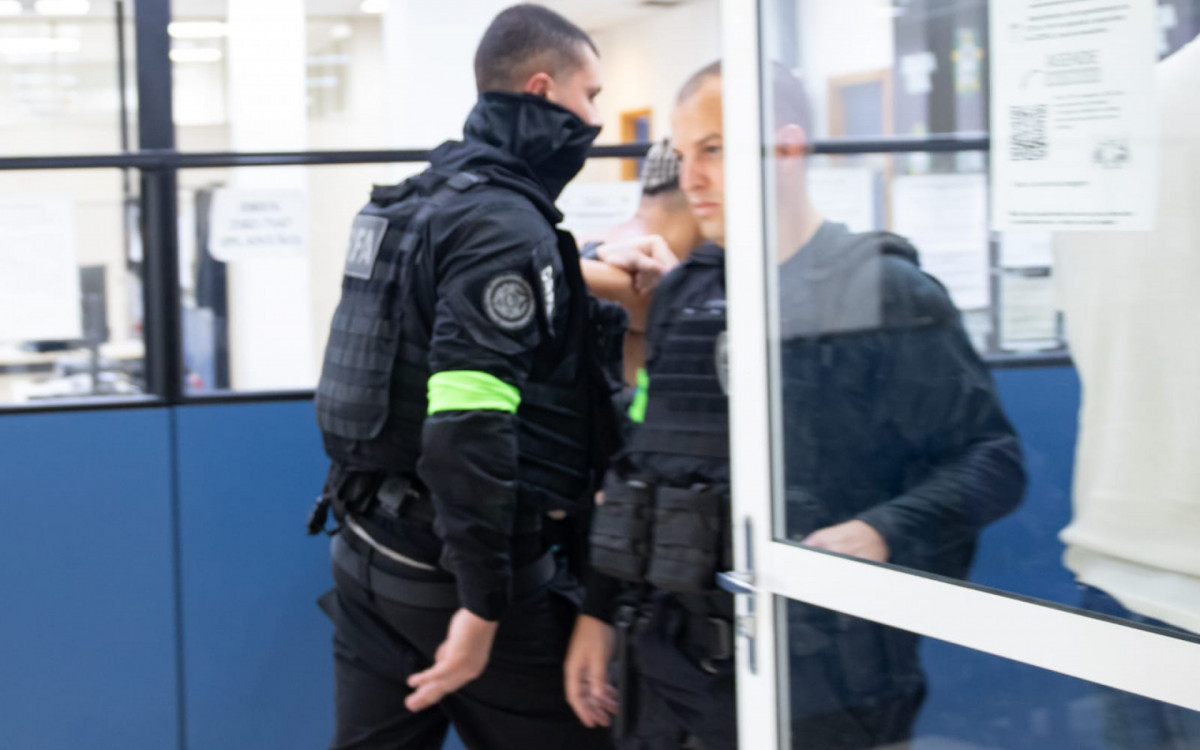 Policiais cumpriram mandados de prisão em operação no Chapadão