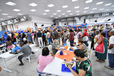 Restaurante do Povo de Nova Iguaçu comemora um ano com mais de 750 mil refeições servidas