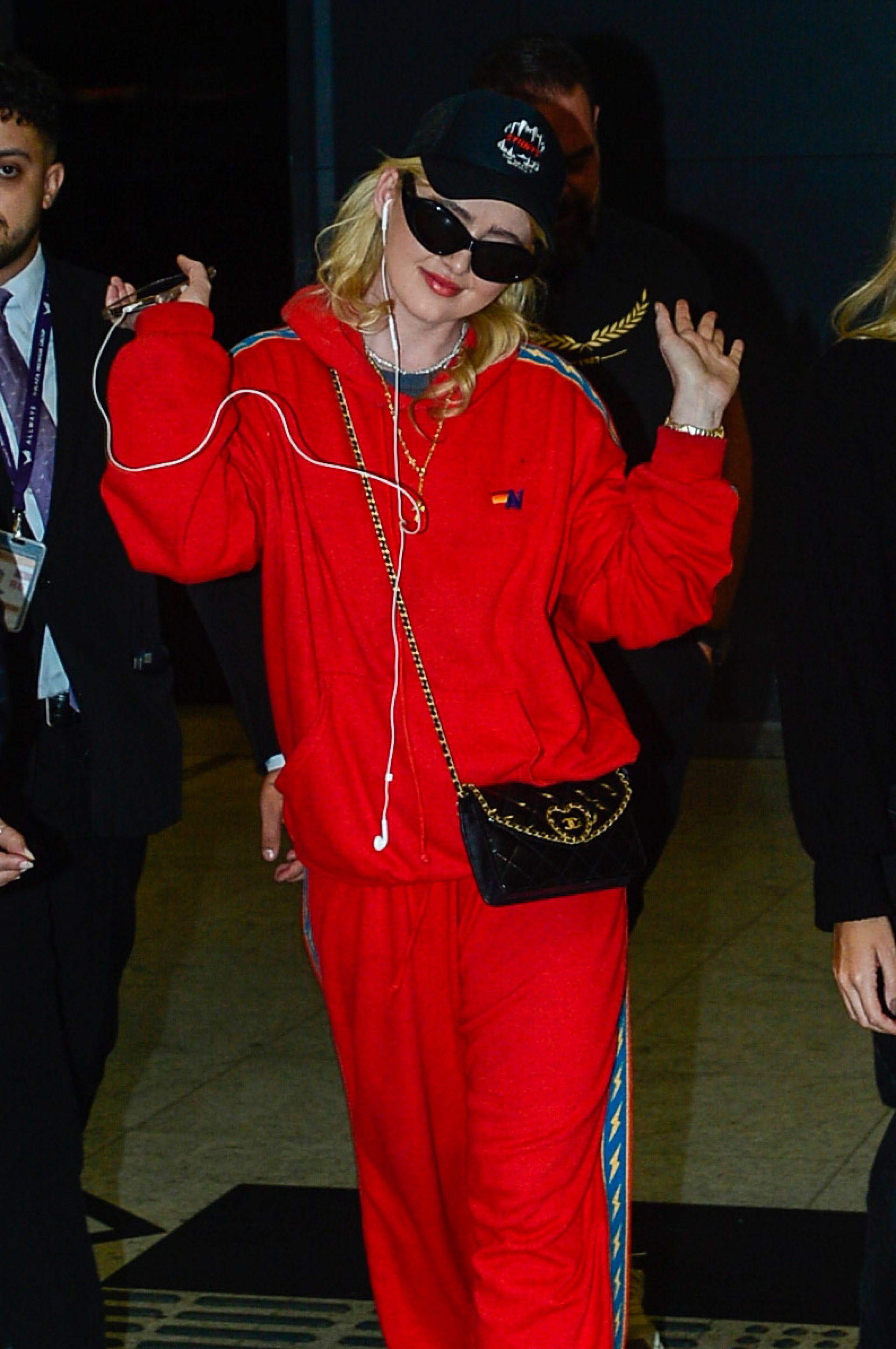 Kathryn Newton desembarca em aeroporto de São Paulo - Eduardo Martins / Brazil News