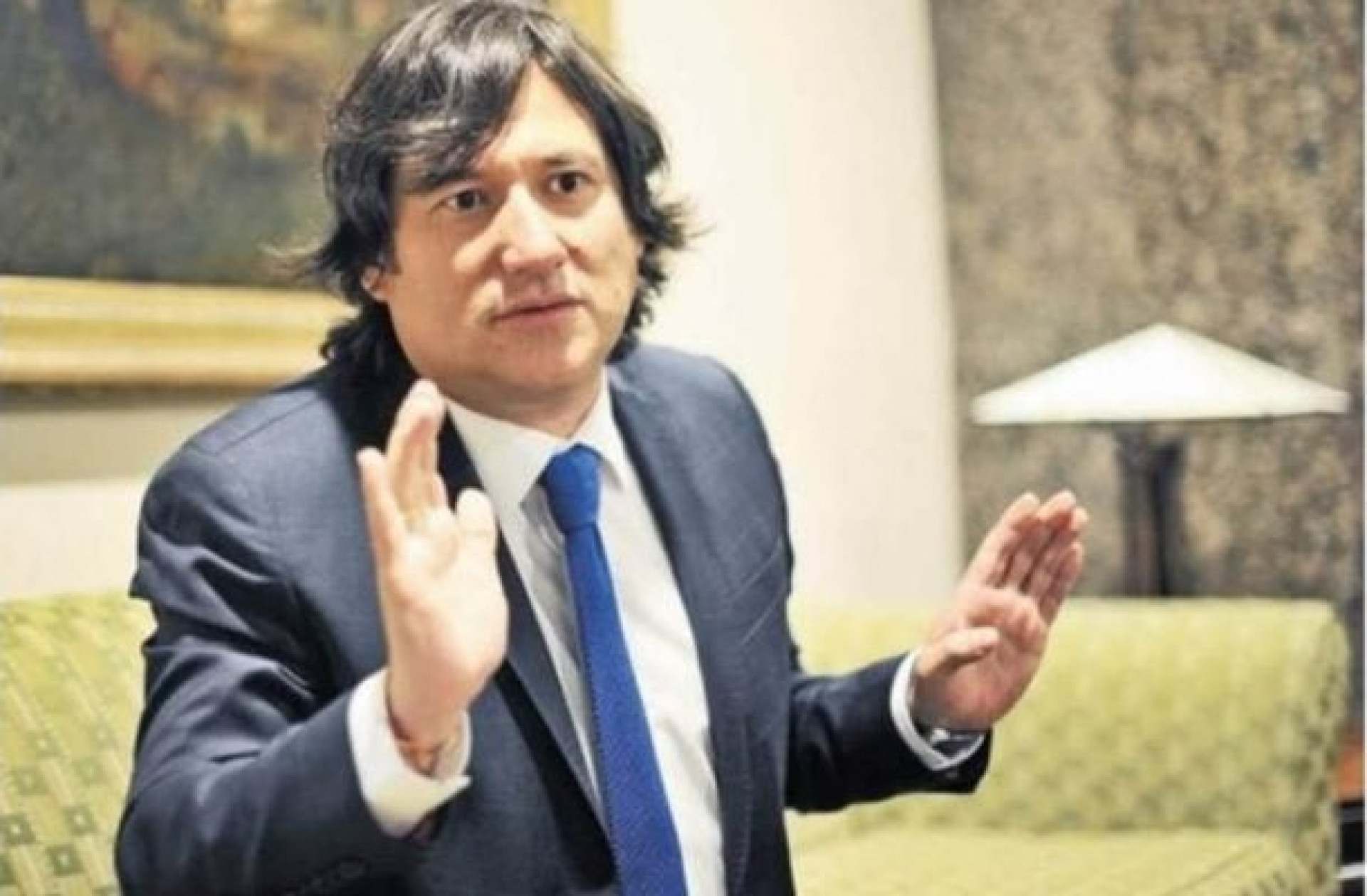 Em comemoração de título, presidente de clube colombiano é agredido