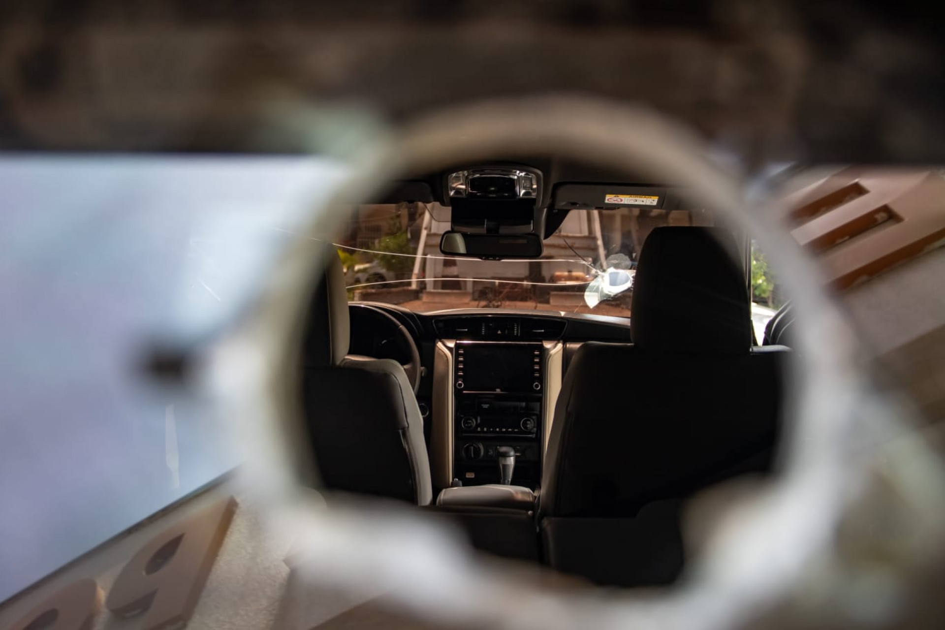 Carros apreendidos foram alvos de bandidos do CV - Érica Martin / Agência O Dia