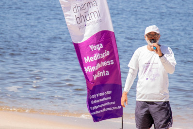 Último Yoga na Praia do ano será realizado neste domingo