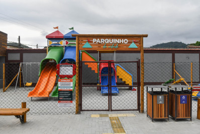 Prefeitura de Guapimirim inaugura praça no Parque Santa Eugênia