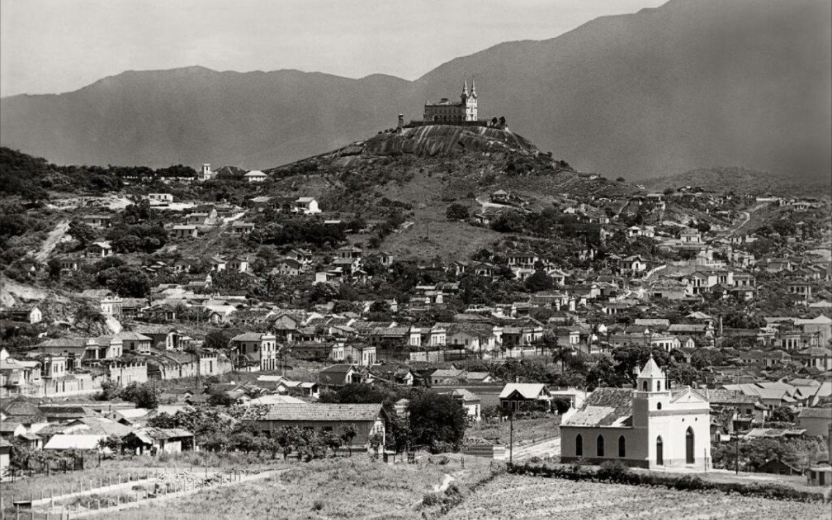 Produção traz reportagens sobre patrimônios históricos do Rio 