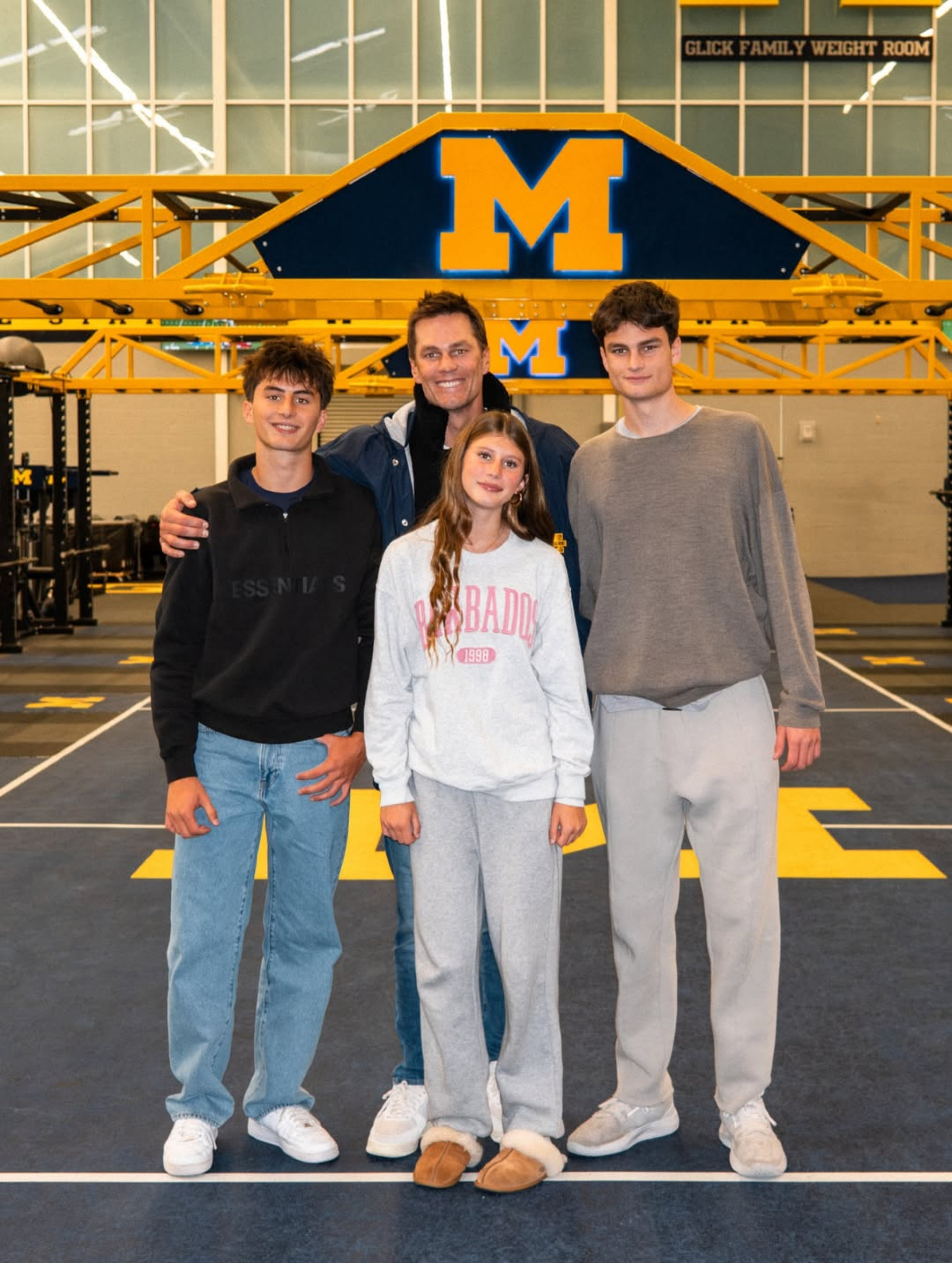 Tom Brady e os três filhos - Reprodução / Instagram