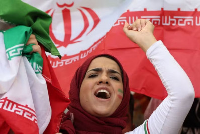 Irã prende organizadores de maratona após mulheres correrem sem véu islâmico