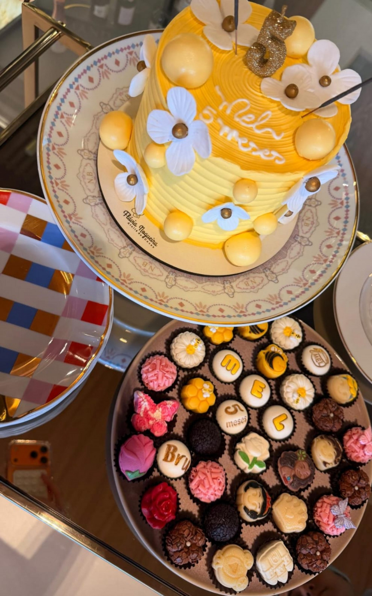 Detalhes do bolo e doces do mesversário de Mel, filha de Neymar e Bruna Biancardi - Reprodução/Instagram