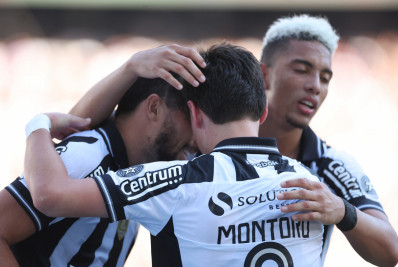 Gringos do Botafogo terminam temporada em alta e ganham confiança para 2026