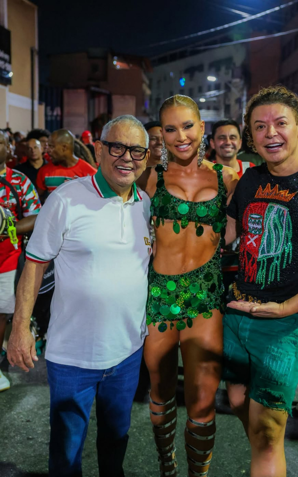 Virginia posa com o presidente da Grande Rio, Jayder Soares e David Brazil - Reprodução/Instagram