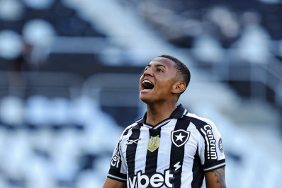 Kauan Toledo ganha espaço na reta final e dá assistência em vitória: 'Muito feliz'