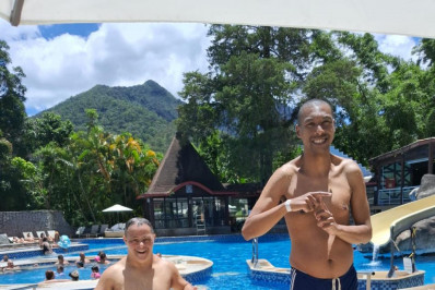 Prefeitura de Volta Redonda leva cerca de 200 usuários dos Centros-Dia para Pessoa com Deficiência a passeio em Teresópolis