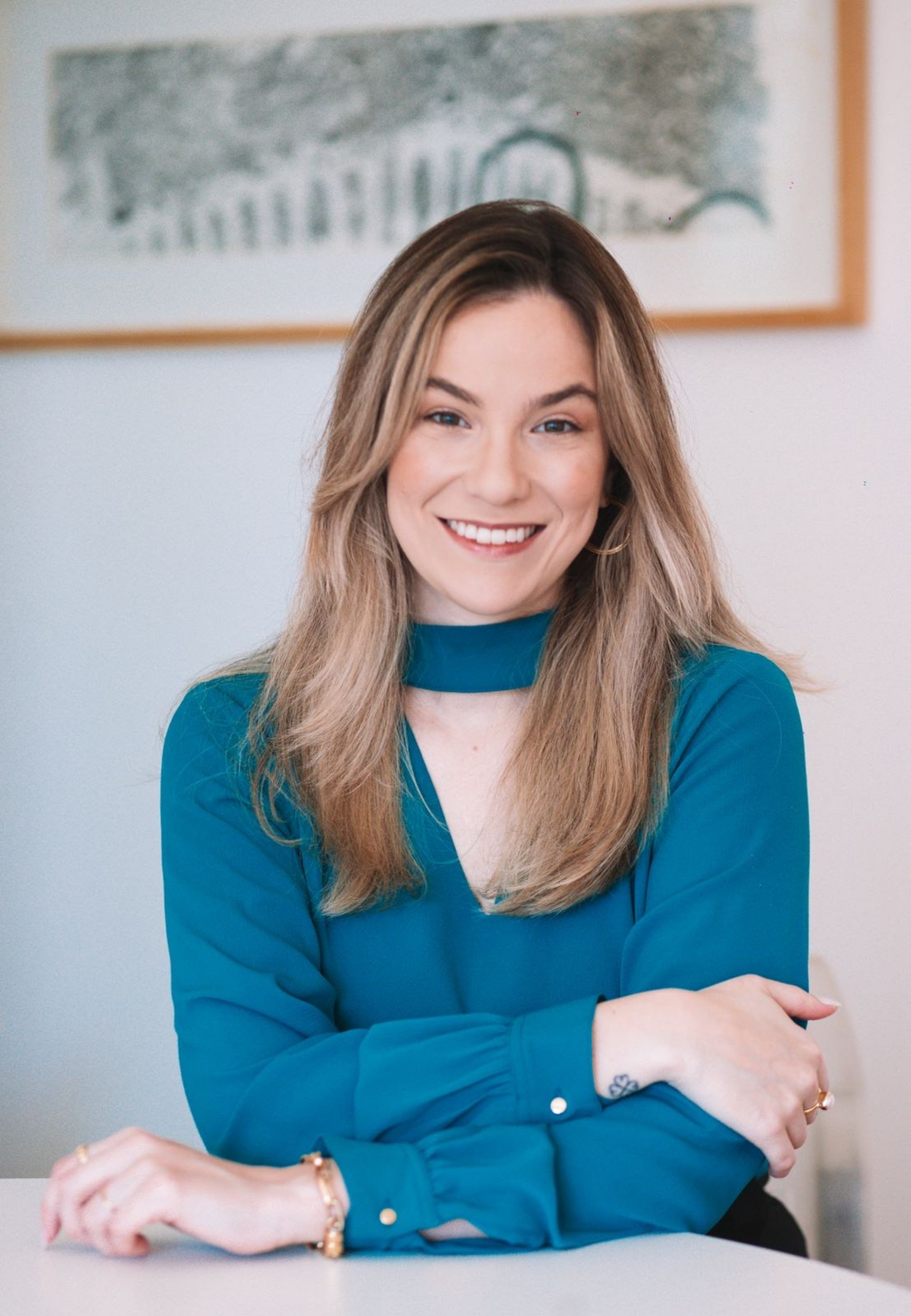 A advogada Rebeca Servaes fala sobre a forma de ajudar v&iacute;timas de viol&ecirc;ncia dom&eacute;stica - Divulga&ccedil;&atilde;o