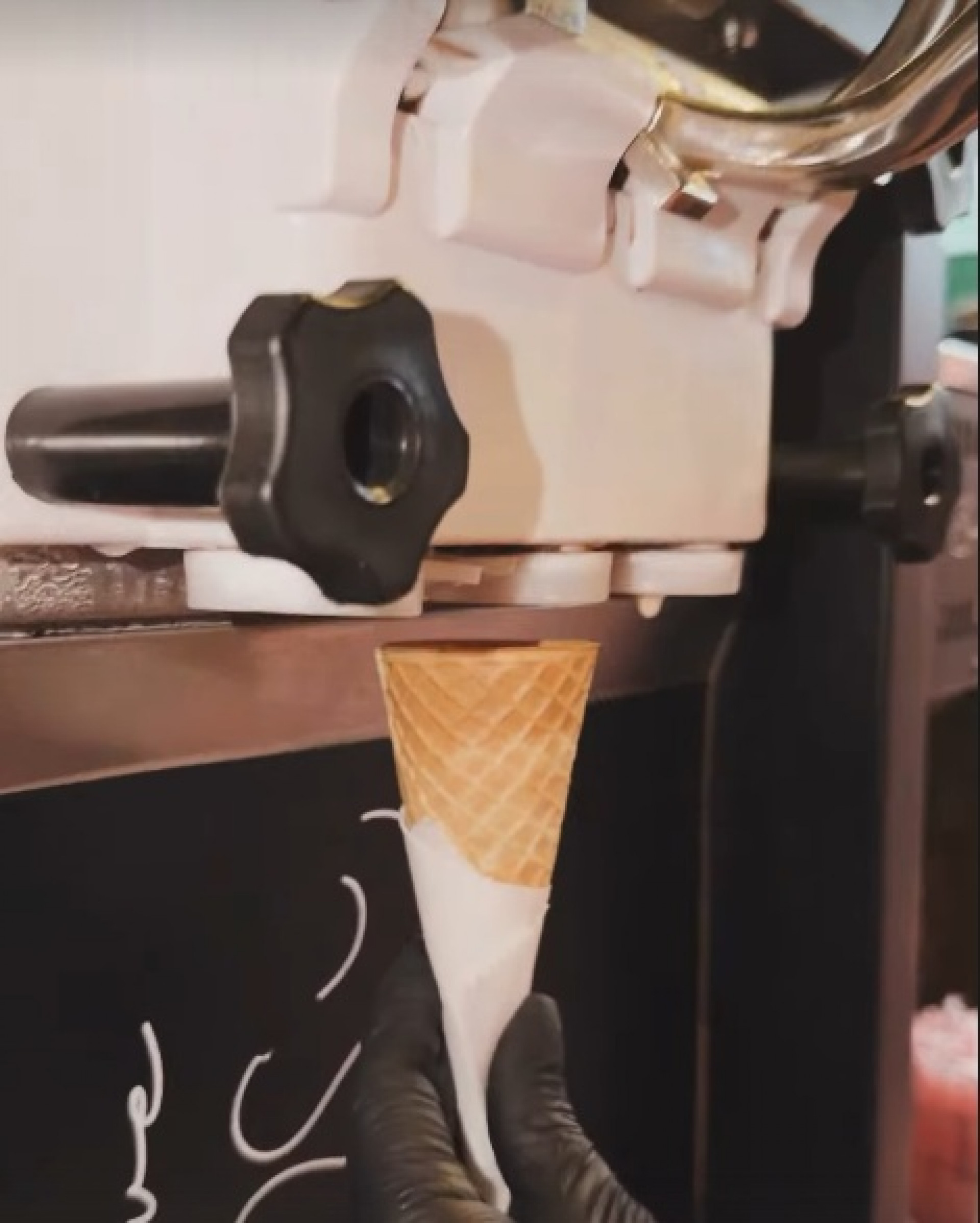 Espeço de sorvete de casquinha - Reprodução / Instagram