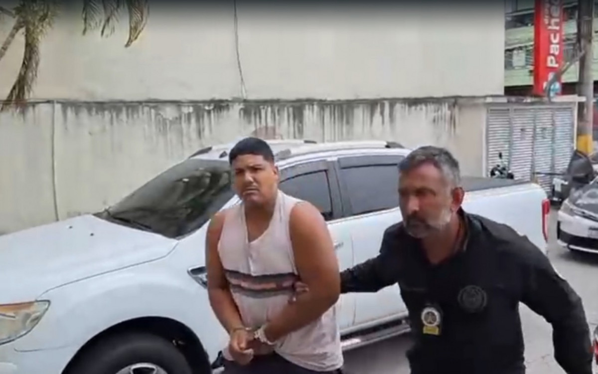 Marcos Vinícius Azevedo foi preso por agentes da 37ª DP (Ilha do Governador)