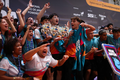 Torneio de Robótica da Firjan SESI reúne centenas de robôs arqueólogos 