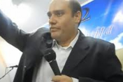 Pastor que dizia ter poderes de fazer nascer dentes é condenado por estelionato