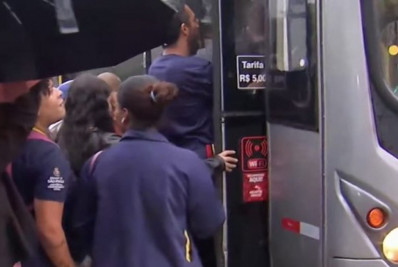 Prefeitura de São Paulo registra boletim de ocorrência contra empresas que aderiram à greve de ônibus