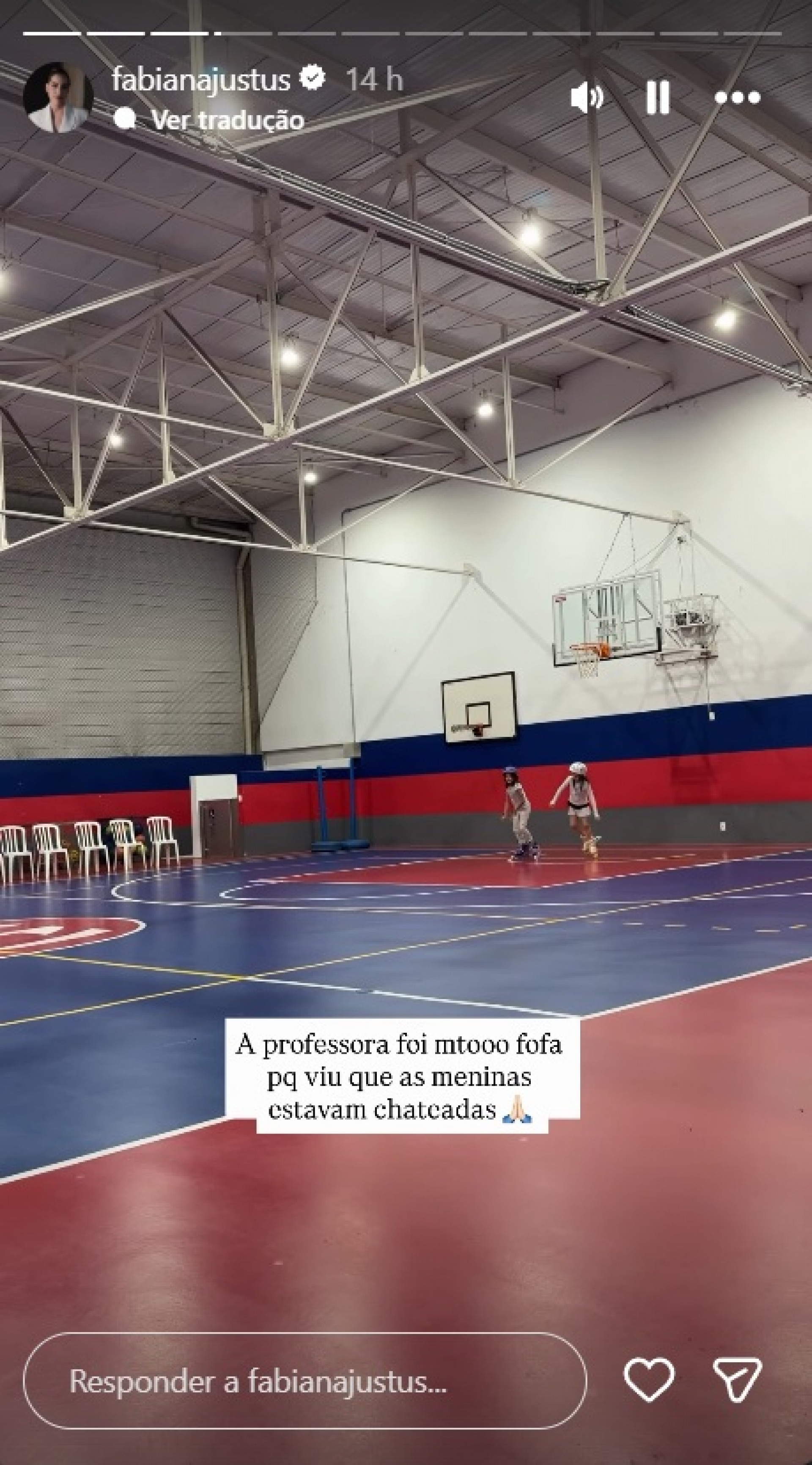 A apresentação particular de Chiara e Manu - Reprodução / Instagram