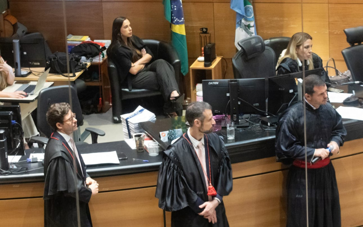 J&uacute;ri popular de oficial da Marinha foi realizado nesta quarta-feira (10)