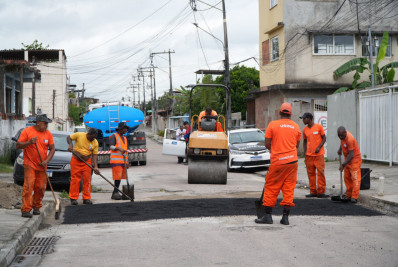 Mais de 200 toneladas de massa asfáltica na reparação de vias no Jardim Catarina