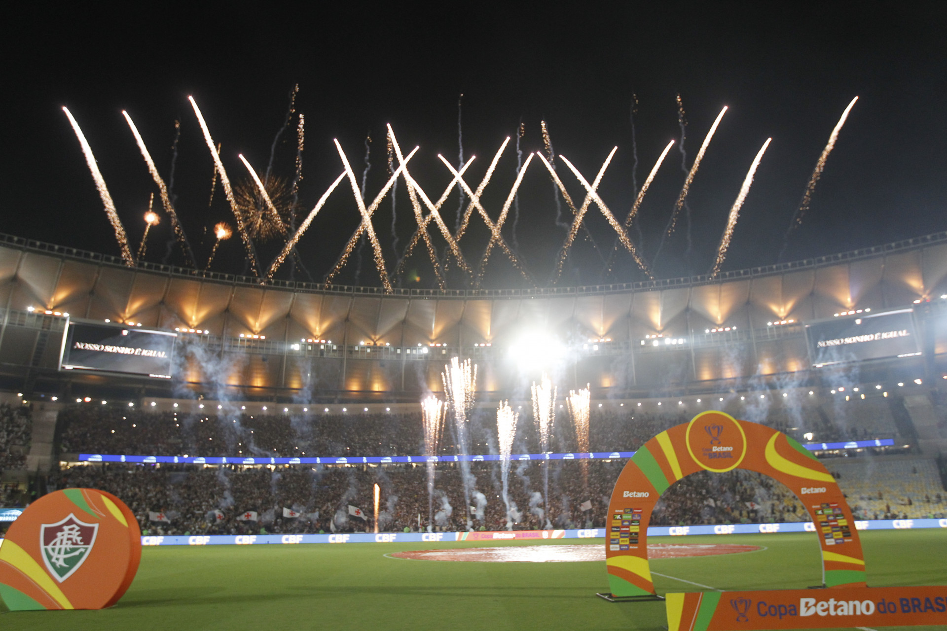 Partida entre Vasco x Fluminense, válida pelo jogo de ida da semifinal da Copa do Brasil, realizada no estádio Maracanã, no Rio de Janeiro, na noite desta quinta-feira (11).  - Reginaldo Pimenta/Agência O Dia