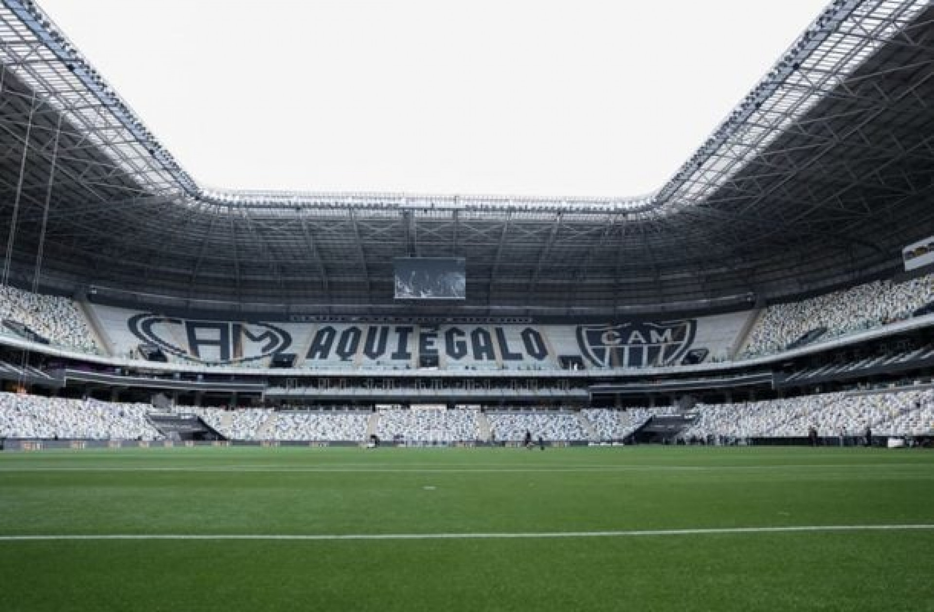 Flamengo rebate nota de clubes e esclarece &#8216;fatos e fakes&#8217; sobre gramado sintético