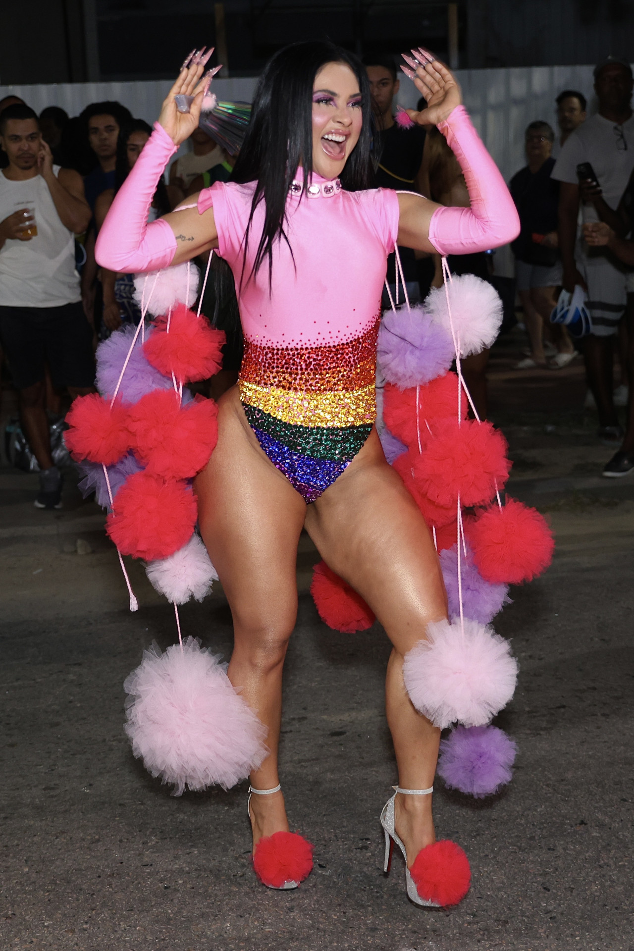 Mileide Mihaile caiu no samba no ensaio da Unidos da Tijuca  - Roberto Filho/Brazil News 