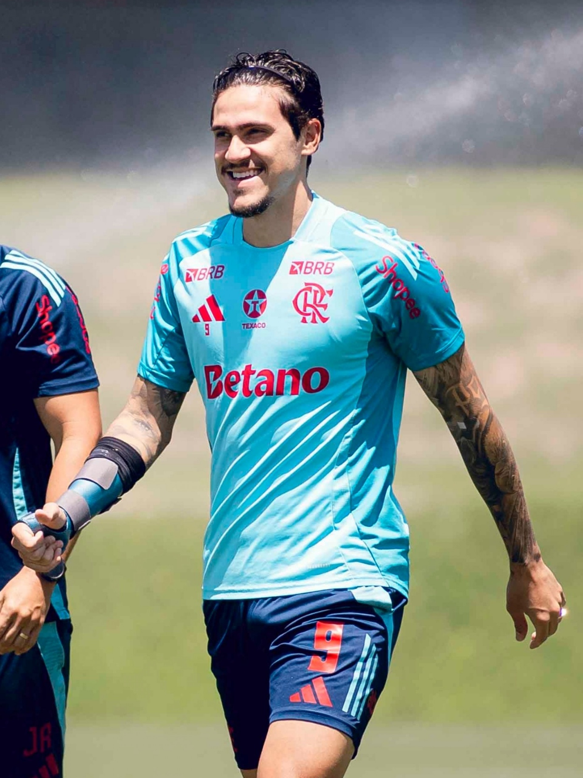 Pedro não esconde a alegria com a recuperação da grave lesão na coxa esquerda e quer jogar a decisão do Intercontinental no Catar