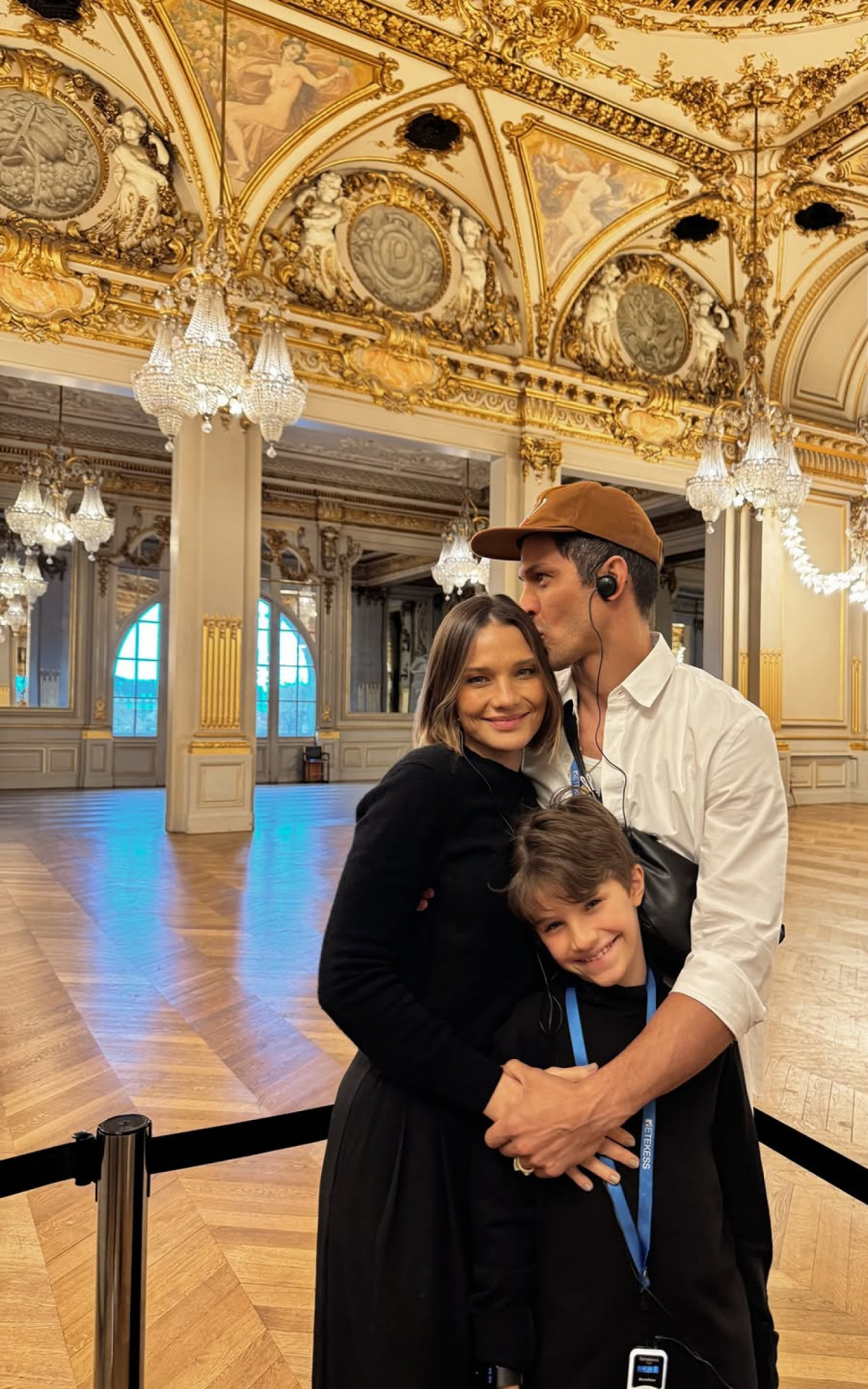 Romulo Estrela, Nilma Quariguasi e o filho Theo - Reprodução/Instagram