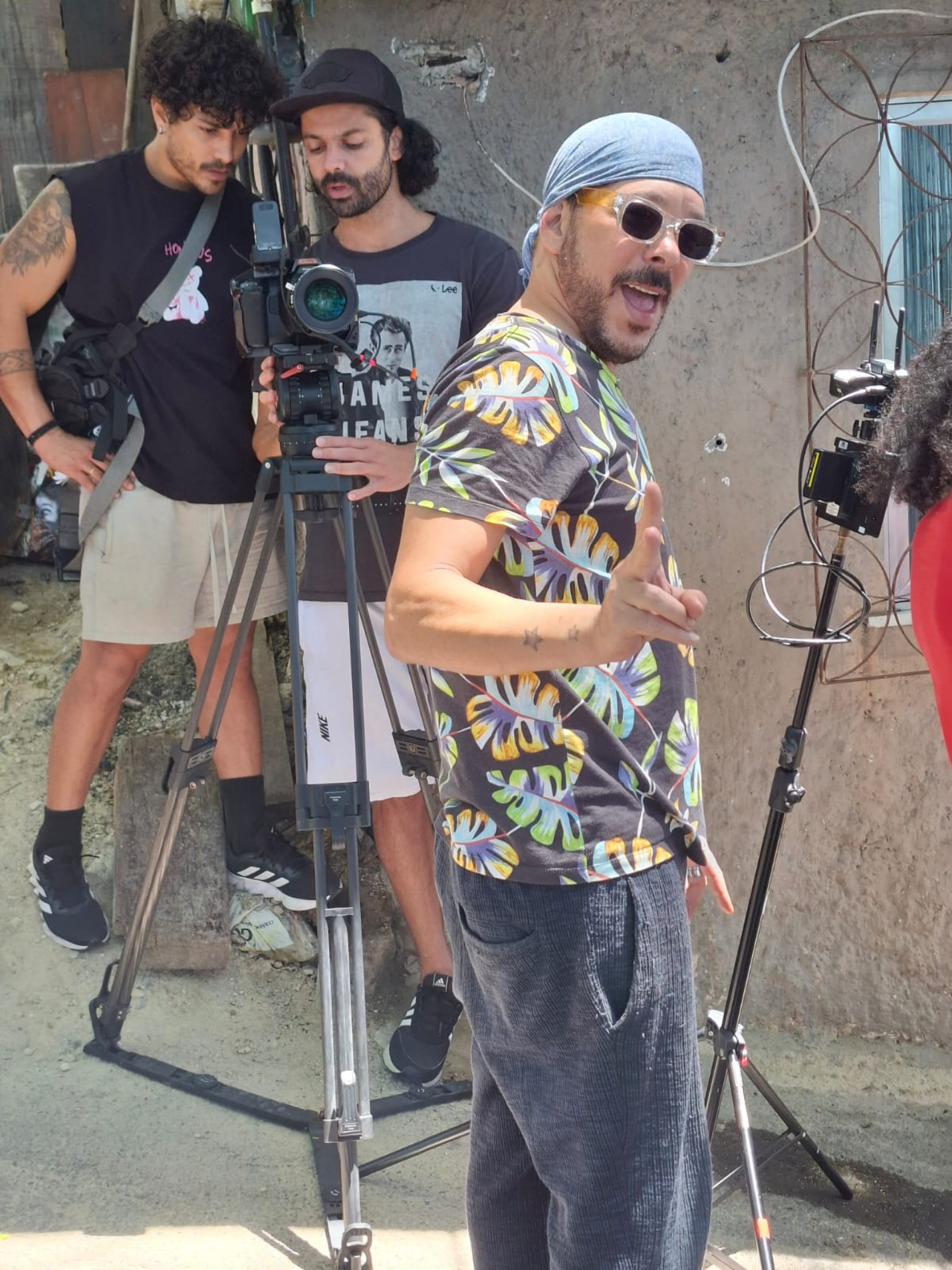 Douglas Sampaio grava