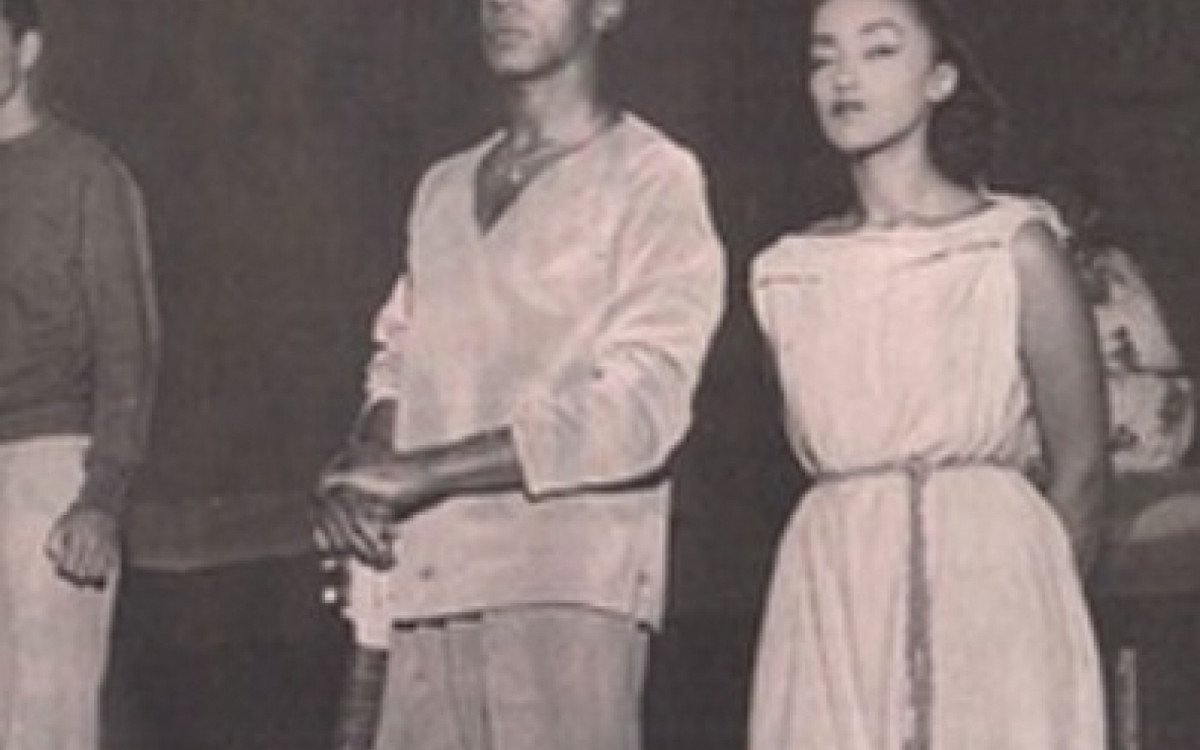 Primeira montagem de Orfeu da Conceição, no Theatro Municipal do Rio de Janeiro. Haroldo atuou como o Orfeu, personagem principal na peça de Vinicius de Moraes